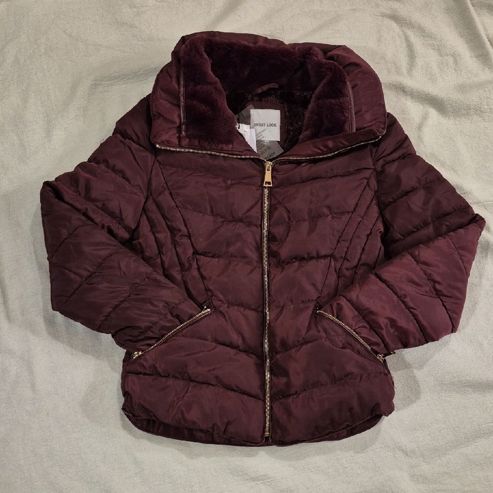 Sweet Look Women's Puffer Jacket in Deep Burgundy